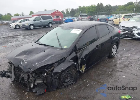2017 Ford Focus S from USA, damaged, VIN 1FADP3E27HL201371